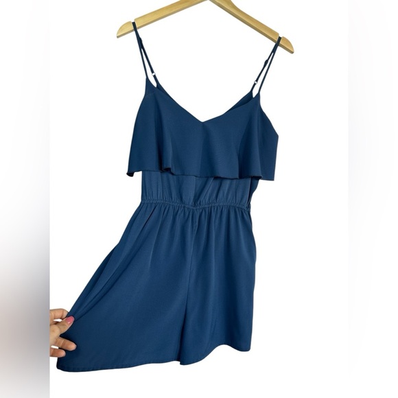 Elegant Blue Ruffle Romper - Picture 2 of 2